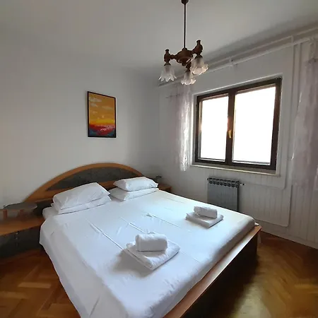 Apartments&rooms Biserka Gasthuis Baška